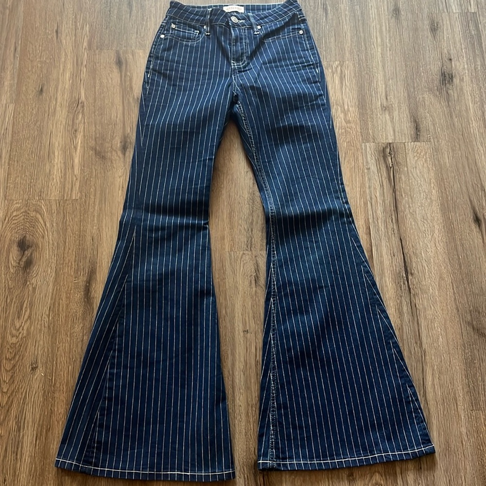 shyanne wide legged flare jeans